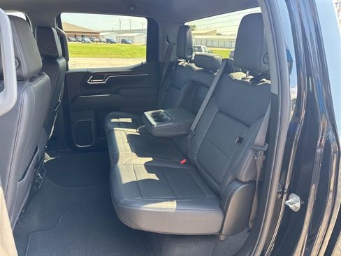 Used 2025 GMC Sierra 1500 SLT RWD image 21
