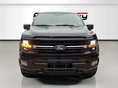 Used 2025 Ford F150 STX w/ Equipment Group 200A RWD image 2
