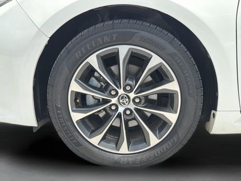 Used 2016 Toyota Avalon XLE FWD image 30