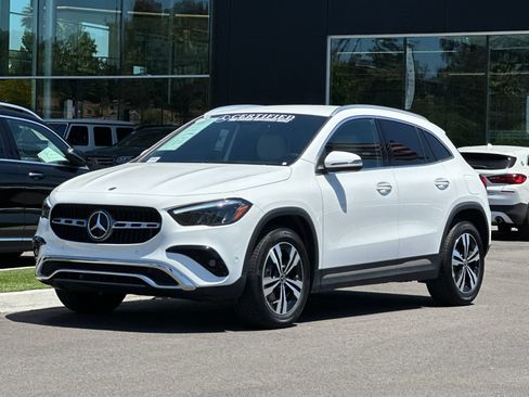 Certified 2025 Mercedes-Benz GLA 250 image 8