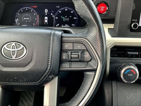 Used 2024 Toyota Tacoma TRD Off-Road AWD/4WD image 13