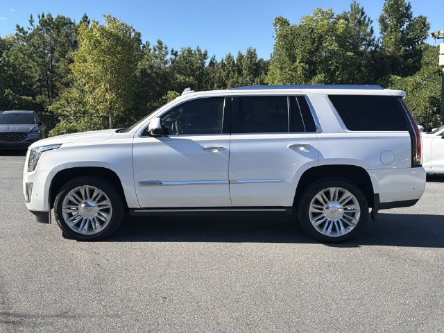 Used 2019 Cadillac Escalade Platinum RWD image 4
