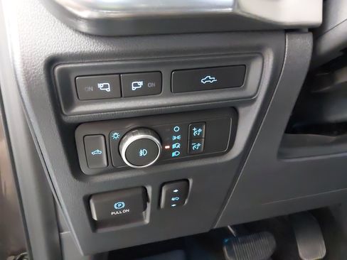 Used 2021 Ford F150 Lariat w/ FX4 Off-Road Package AWD/4WD image 23