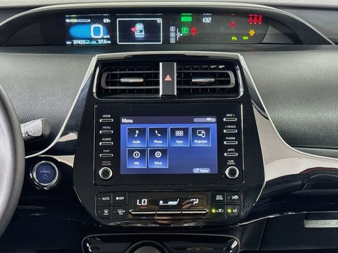 Used 2020 Toyota Prius XLE w/ Advanced Technology Package FWD image 15