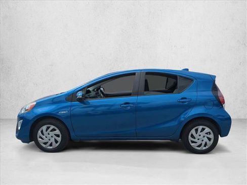 Used 2015 Toyota Prius C One FWD image 9