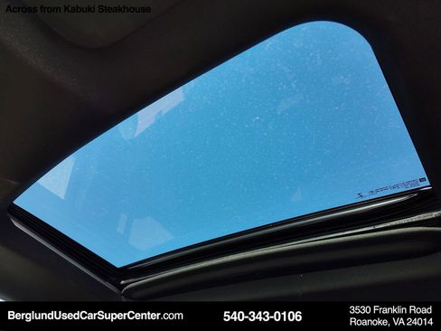 Used 2022 Chevrolet Silverado 2500 High Country w/ Safety Package II image 19