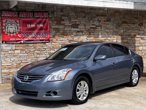 Used 2012 Nissan Altima 2.5 S w/ Convenience Pkg FWD image 2