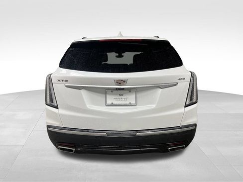 Certified 2023 Cadillac XT5 Sportv w/ Technology Package AWD/4WD image 7
