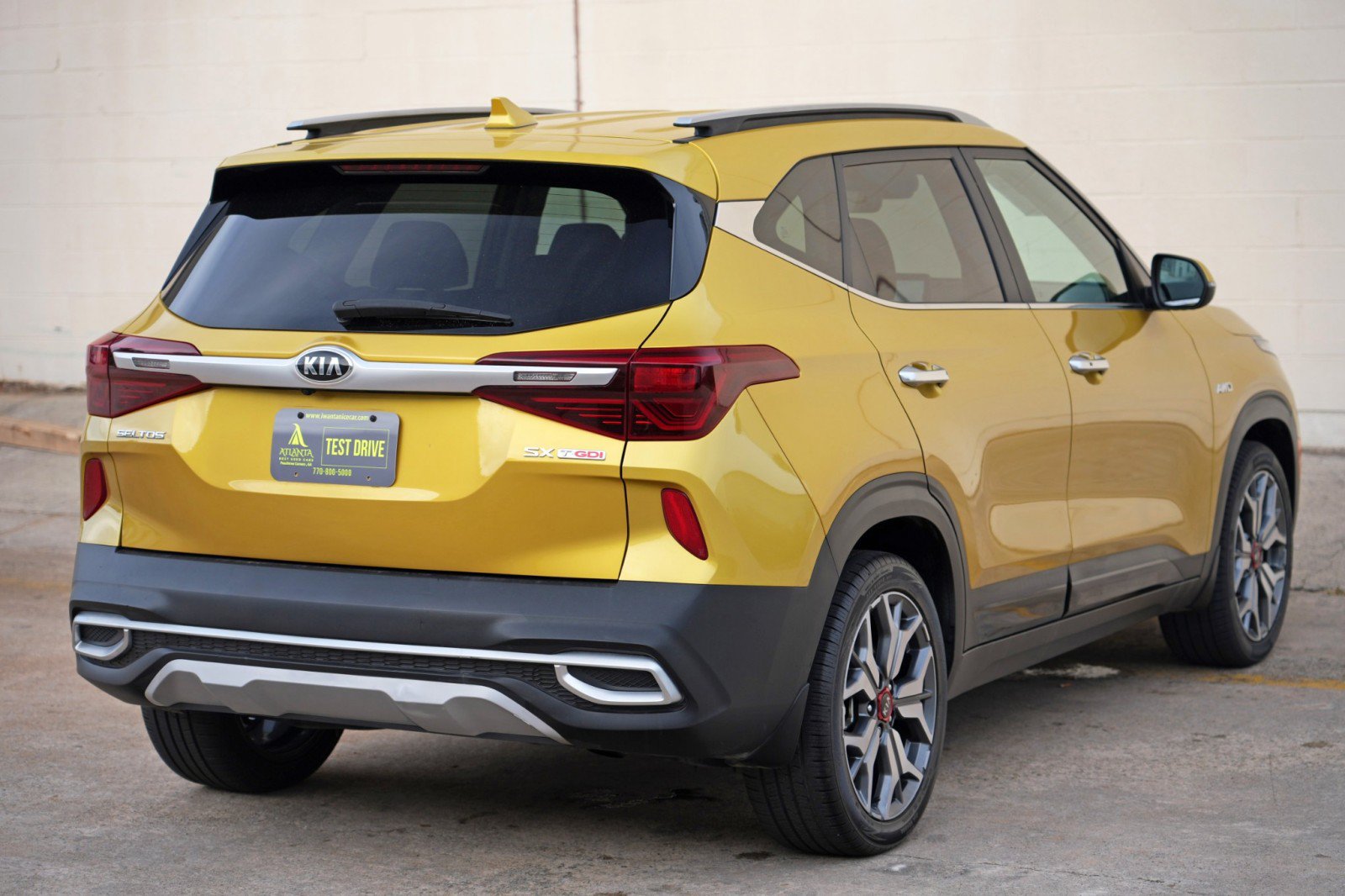 Used 2021 Kia Seltos SX w/ SX Sunroof Package AWD/4WD image 47