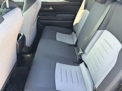 Used 2024 Toyota Tacoma TRD Off-Road image 18