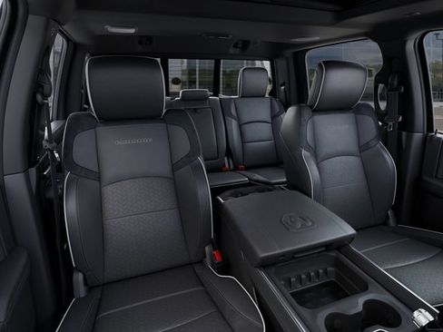 New 2026 RAM 3500 Laramie AWD/4WD image 16