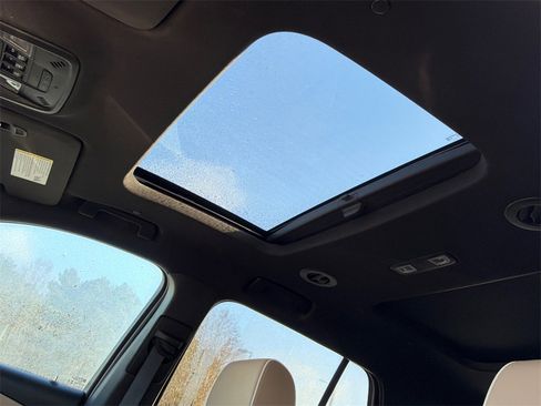 Used 2023 Chevrolet Traverse Premier w/ LPO, Floor Liner Package image 33