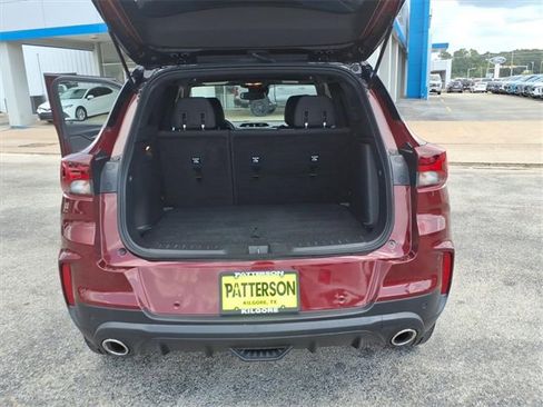 Used 2023 Chevrolet TrailBlazer RS w/ Convenience Package image 18