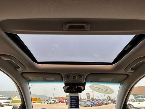 Certified 2023 Hyundai Kona Limited image 11