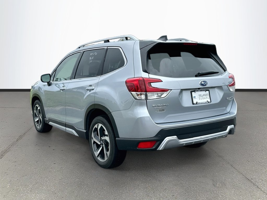 Used 2024 Subaru Forester Touring AWD/4WD image 5