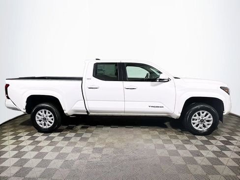 New 2026 Toyota Tacoma SR5 image 9