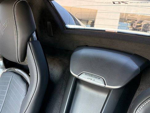 Used 2023 Chevrolet Corvette Convertible w/ 3LT w/ Z51 Performance Package RWD image 23