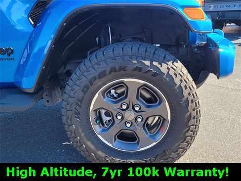 Certified 2022 Jeep Gladiator Overland image 9