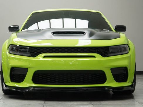 Used 2023 Dodge Charger SRT Hellcat w/ Harman/Kardon Audio Group image 7