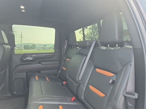Used 2026 GMC Sierra 2500 AT4 AWD/4WD image 14