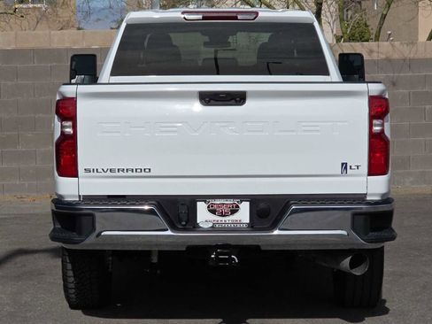 Used 2025 Chevrolet Silverado 2500 LT w/ Convenience Package image 7
