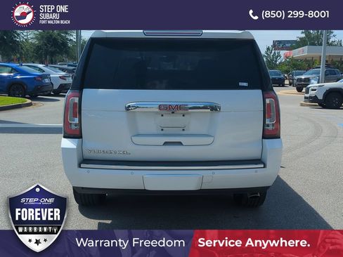 Used 2019 GMC Yukon XL Denali w/ Open Road Package RWD image 6