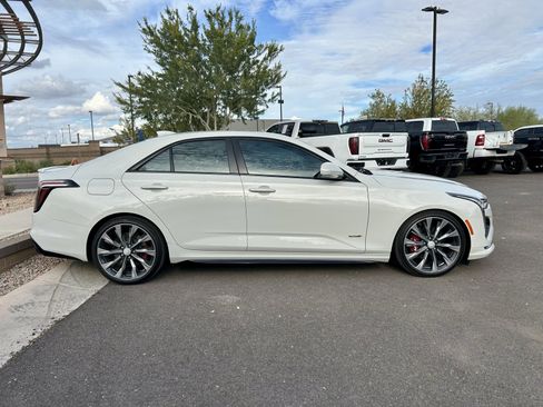 Used 2022 Cadillac CT4 V w/ Navigation Package image 2