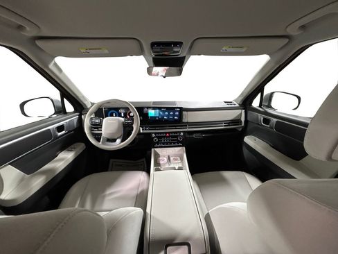 New 2026 Hyundai Santa Fe SE image 9