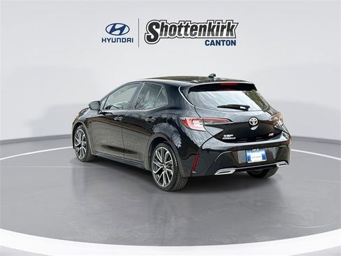 Used 2021 Toyota Corolla XSE image 6