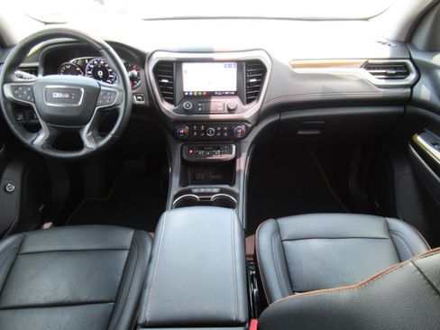 Used 2023 GMC Acadia AT4 w/ Technology Package AWD/4WD image 12