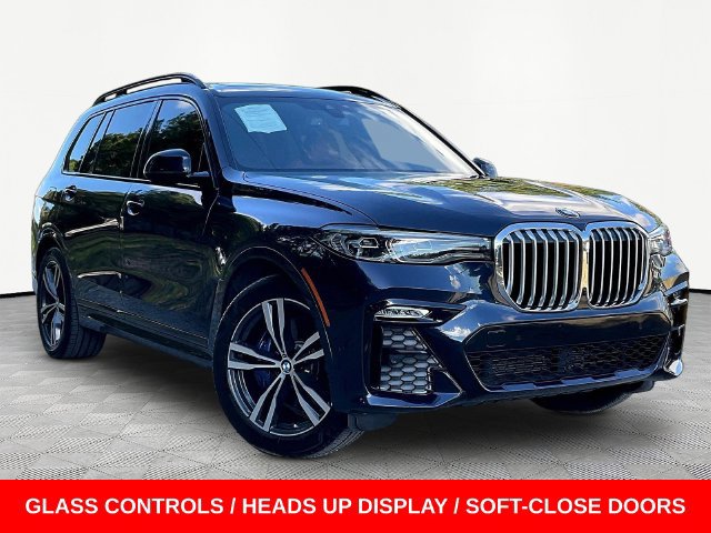 Used 2022 BMW X7 xDrive40i w/ M Sport Package AWD/4WD image 3