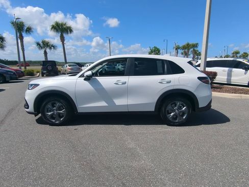 New 2026 Honda HR-V LX image 7