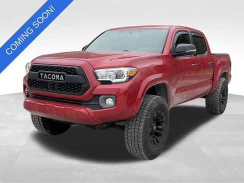Used 2017 Toyota Tacoma Limited w/ Tow Package image 1