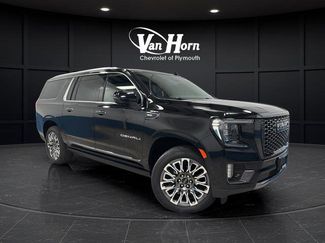 Used 2023 GMC Yukon XL Denali Ultimate AWD/4WD video 1