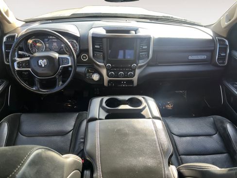 Used 2019 RAM 1500 Laramie image 10