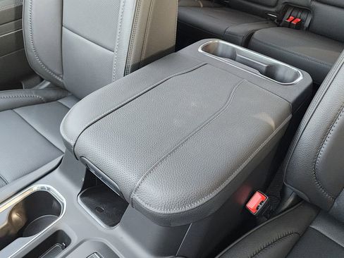 New 2026 GMC Sierra 1500 Denali w/ Denali Reserve Package image 31