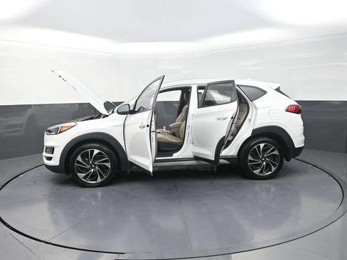Used 2021 Hyundai Tucson Sport FWD image 33