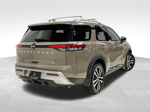 Used 2023 Nissan Pathfinder Platinum AWD/4WD image 5