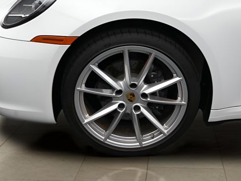 Certified 2024 Porsche 911 Carrera RWD image 11