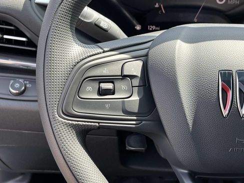 New 2026 Buick Envista Sport Touring FWD image 22
