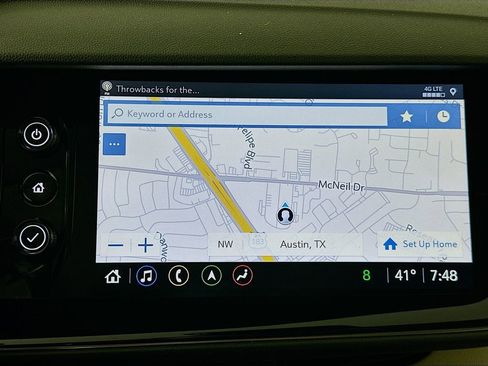 Used 2022 Buick Envision Avenir w/ Technology Package II image 13