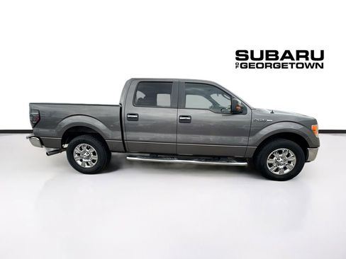 Used 2012 Ford F150 XLT w/ XLT Chrome Pkg image 9