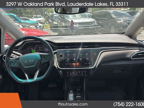 Used 2023 Chevrolet Bolt LT FWD image 47