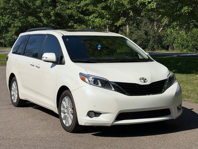 Used 2017 Toyota Sienna Limited