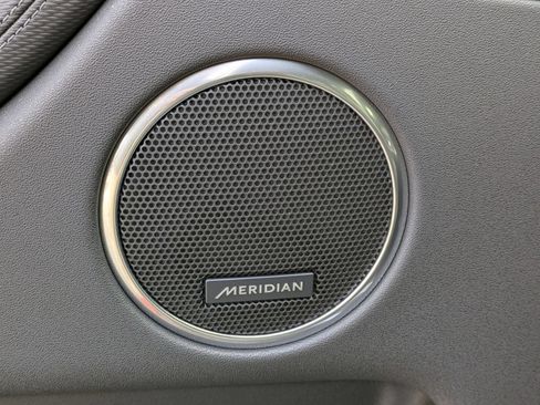 New 2026 Land Rover Discovery Sport Landmark AWD/4WD image 13