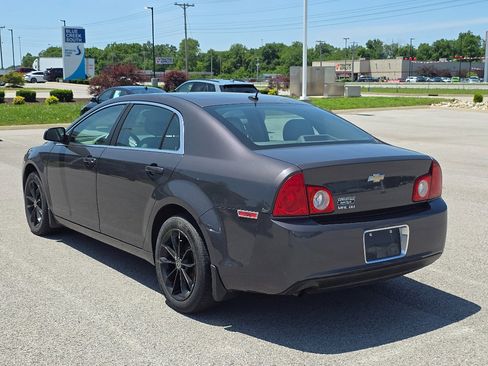 Used 2011 Chevrolet Malibu LS FWD image 5