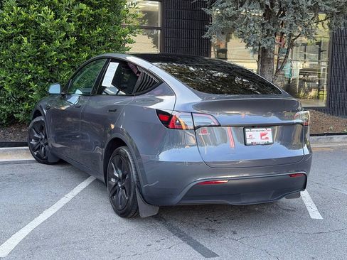 Used 2023 Tesla Model Y Long Range AWD/4WD image 19