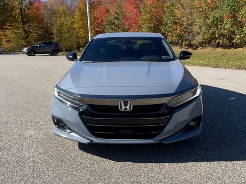 Certified 2022 Honda Accord Sport image 4
