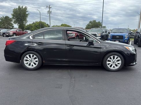 Used 2017 Subaru Legacy 2.5i Premium AWD/4WD image 6
