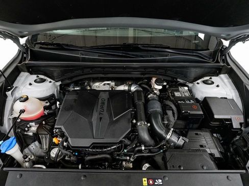 Certified 2023 Kia Sorento X-Line EX image 3